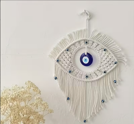 Macrame wall hanging